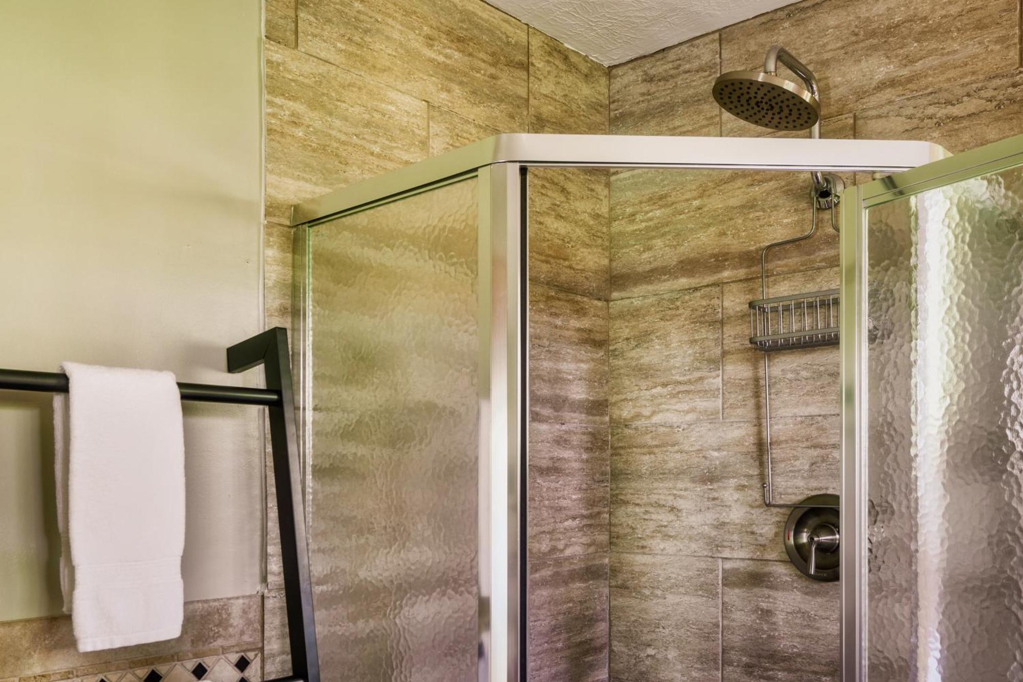 3-MasterSuites-GorgeousViews-GameRm-HotTub-Gburg7min-Ober5min-Bears! Gatlinburg Exterior foto