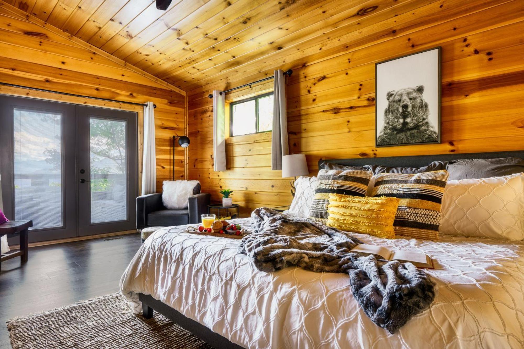 3-MasterSuites-GorgeousViews-GameRm-HotTub-Gburg7min-Ober5min-Bears! Gatlinburg Exterior foto
