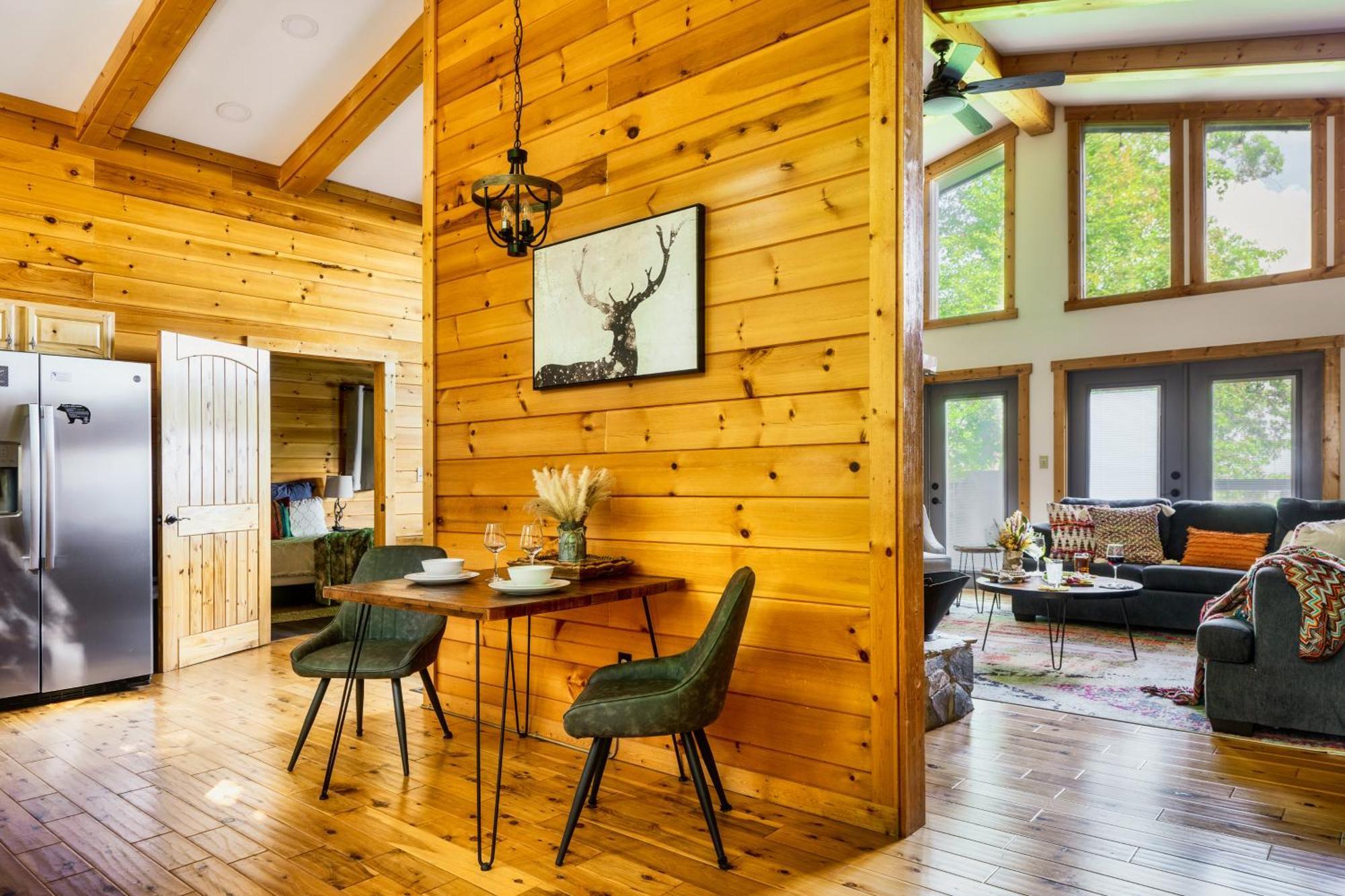 3-MasterSuites-GorgeousViews-GameRm-HotTub-Gburg7min-Ober5min-Bears! Gatlinburg Exterior foto